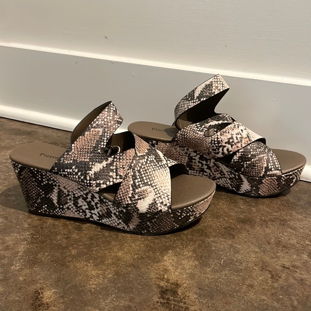 Pierre Dumas platforms. Never worn